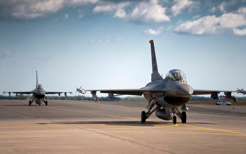 day, airport runway, airplane, stationary, plane, black, cockpit, army, military airplane, gray, General Dynamics F-16 Fighting Falcon, military, air force