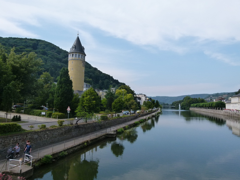 spa town, reflection, building, kurbad, travel, bad, kurt heater, sky, source tower, 4K, architecture, river, waterfront, nature, water, incidental people