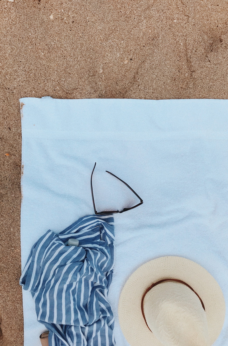 towel, blue, summer, copy Space, sea, summer flat lay, sunglasses, summer vacation, flay, photography, summer slatlay, flat lay, hat, beach, vacation, blacknet