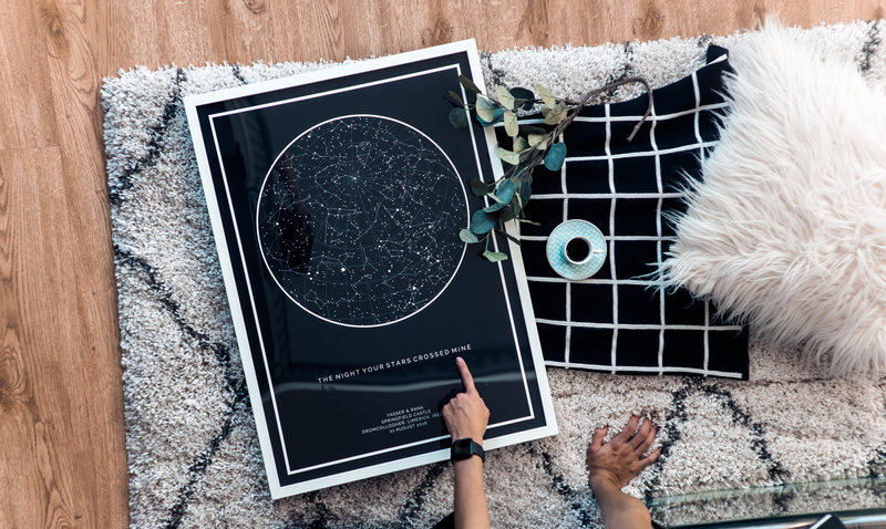insect, communication, stand, shop, barrel, high angle view, day, invertebrate, hand, human limb, flay, board, directly above, rug, poster, flea, human
