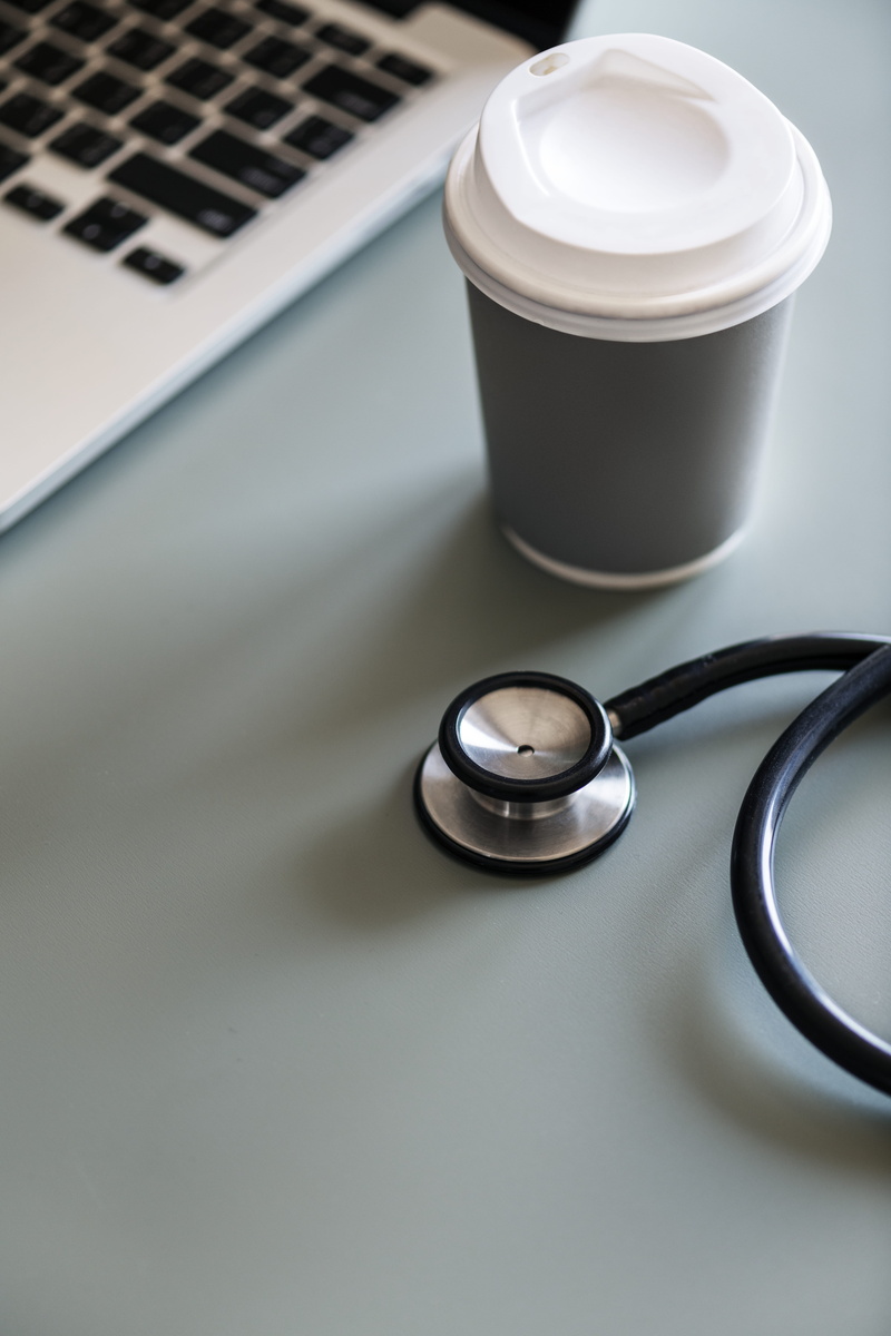 computer equipment, gray, technology, wireless technology, laptop, black, computer, drink, computer keyboard, coffee, table, food and drink, medical equipment