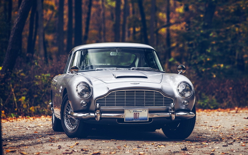 Aston Martin DB5, 1080P, Fall, car, forest, James Bond, Aston Martin, leaves, road