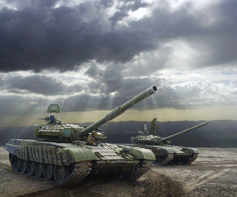government, old-fashioned, military Ship, battlefield, gun, artillery, army, T-72, armored Tank, weapon, nature, power, sky, turret, day, marines, old