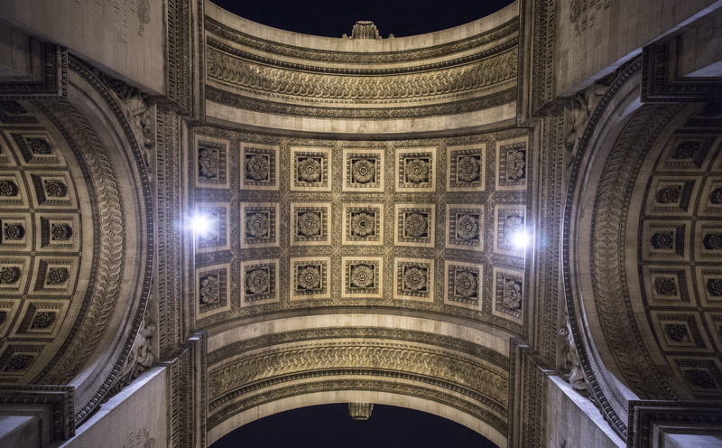 triomphe, mural, Arch, Photography, Vertical, indoors, no people, Ceiling, brown, 5K, historical, landmark, Architecture, illuminated, arc de triomphe