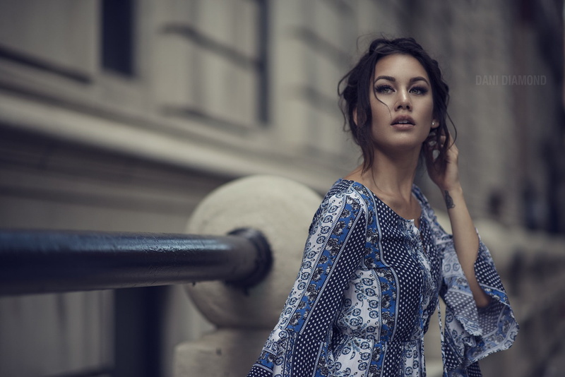 adult, hair, leisure activity, portrait, contemplation, one person, built structure, 720P, model, architecture, standing, beautiful woman, women, depth of field