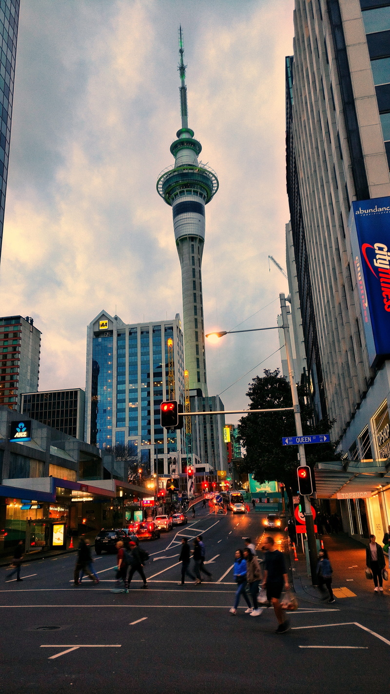 skyscraper, city, city life, built structure, building exterior, cars, spire, office building exterior, nature, queen street, road, nz, group of people