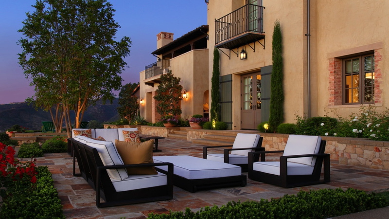 vacations, chair, romance, no People, luxury, architecture, holiday Villa, tree, decoration, day, seat, sofa, armchairs, patio, residential District, wooden