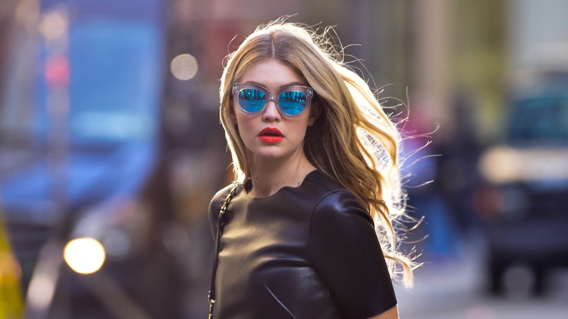 4K, Photoshoot, adult, portrait, sunglasses, long hair, young adult, hair, 4K, Gigi Hadid, lipstick, city, outdoors, 2018, city life, women, fashion, beautiful woman