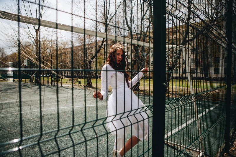 sport, fence, casual clothing, view, model, mystic, Ballet, scene, long, hairstyle, people, hand, sitting, one person, nature, leaves, white dress, dancing