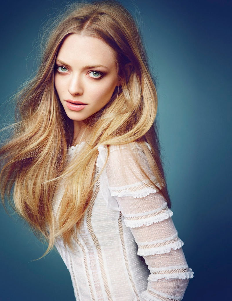 green eyes, actress, simple background, 720P, blonde, women, gradient, Amanda Seyfried