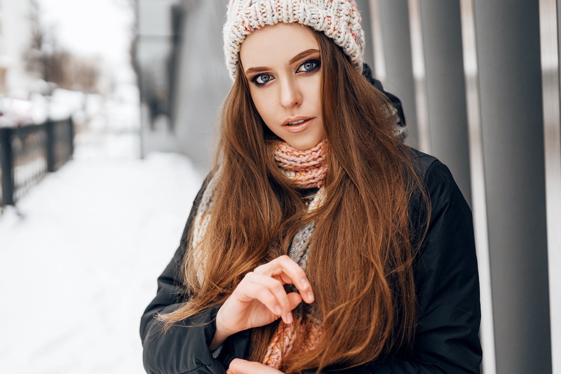 coats, scarf, winter, women, white cap, women outdoors, 1080P, blue eyes, snow, jacket, portrait, black jackets, long hair, Wool cap