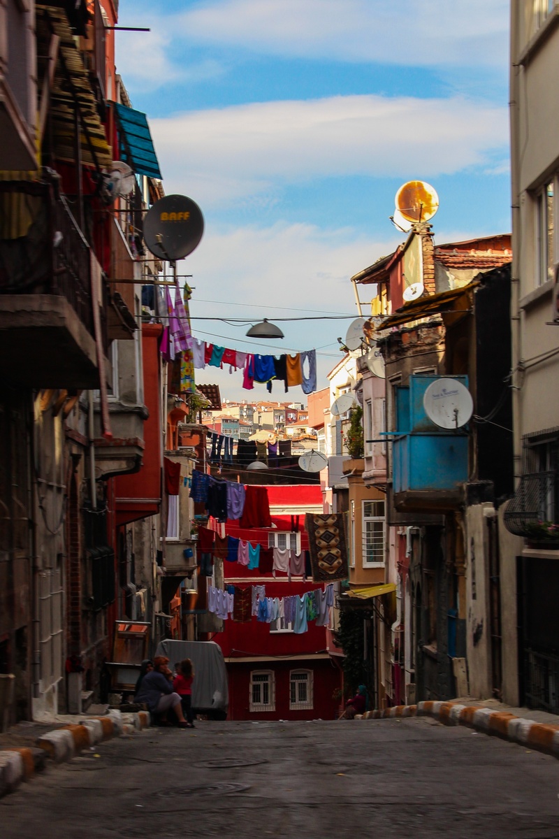 cityscape, store, clothesline, turkey, 2K, wire, side street, cloud - sky, day, clothing, urban Scene, assorted, narrow, lighting equipment, house, istanbul