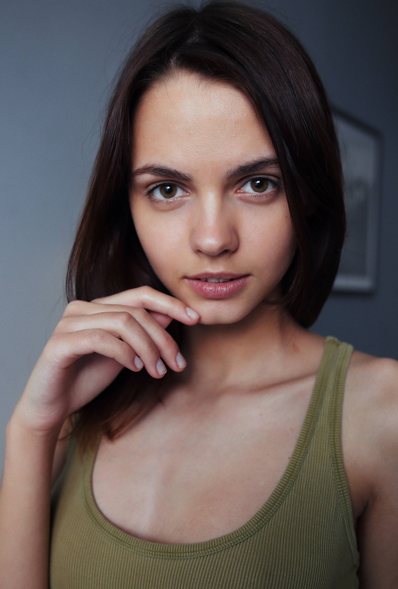 Ukrainian, brunette, young woman, model, face, 2K, women indoors, long hair, women, Natasha Udovenko