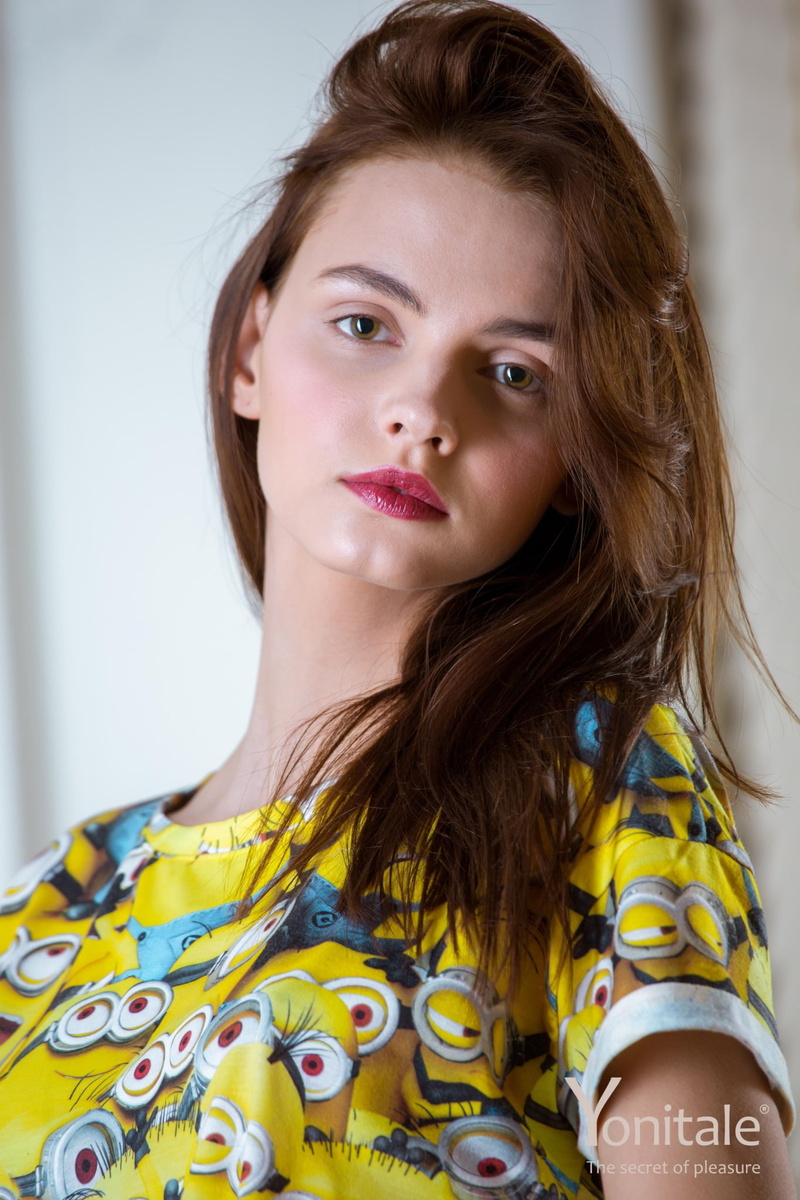women, Lilit A, teen, face, model, portrait, 1080P, Natasha Udovenko, sensual gaze, brunette, depth of field, looking at viewer