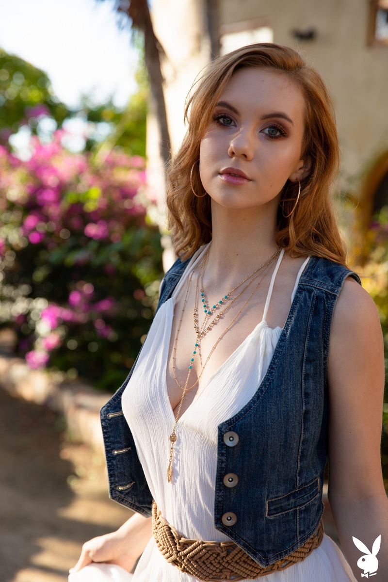 2K, bare shoulders, women outdoors, face, necklace, dress, white dress, pink lipstick, Playboy Plus, Playboy, sunlight, women, looking at viewer, redhead