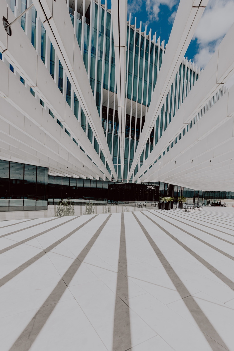 minimal, modern, day, nature, outdoors, transportation, building, office building exterior, portugal, tiled floor, reflection, aires, pattern, minimalist