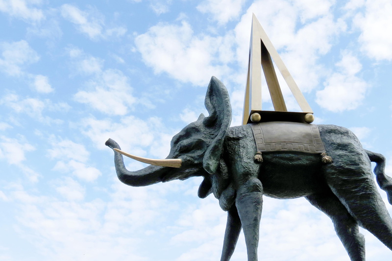 mammal, architecture, statue, creativity, blue, nature, day, cloud - sky, québec city, 4K, low angle view, representation, outdoors, craft, old quebec