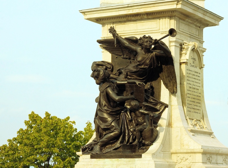 2K, quebec, creativity, outdoors, architectural column, sky, art and craft, building exterior, statue, monument, male likeness, canada, old town, craft