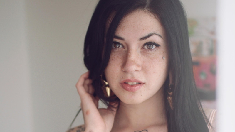 body part, beauty, long hair, brunette, contemplation, 1080P, tattoo, human face, focus on foreground, emotion, women, young women, beautiful woman, brown eyes
