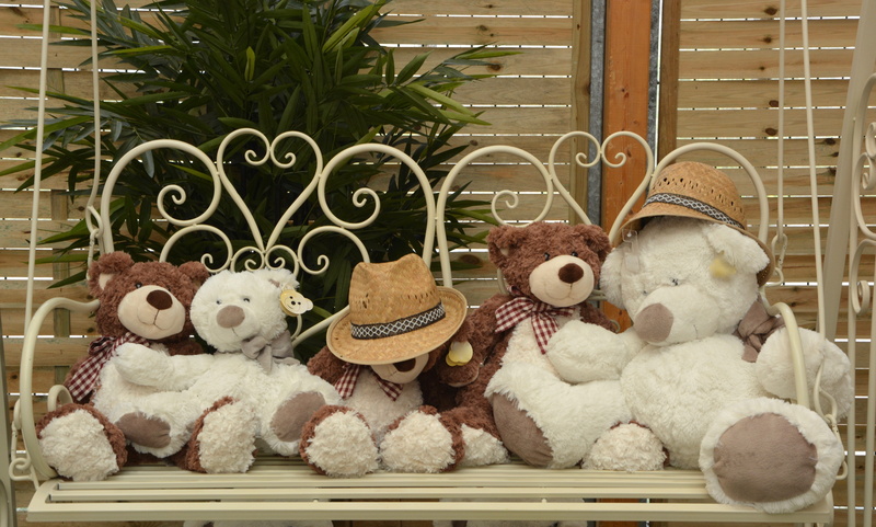 glider teddy bear, toys, childhood, softness, brown, animal themes, mammal, toy animal, animal, children, no people, creativity, picture, art and craft