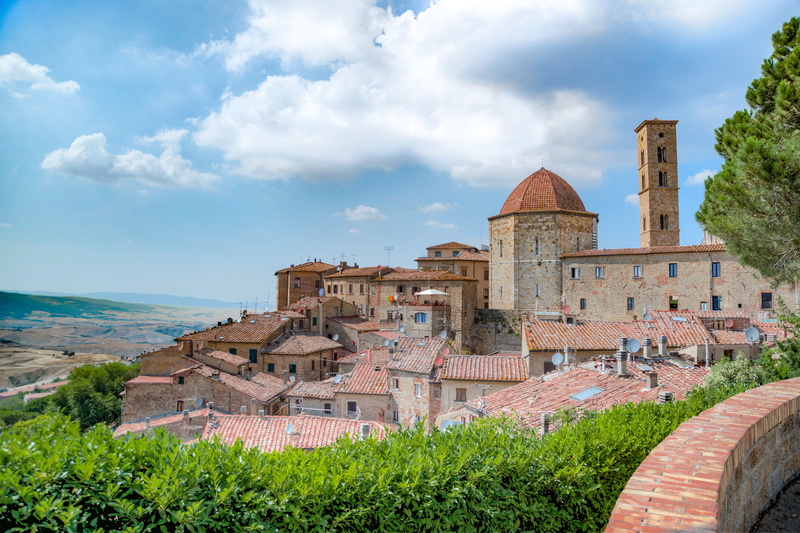 historic, outdoors, city, antique, town, tourism, cultures, building, photo, toscana, nature, water, italy, ancient, religion, roofs, structures, old, heritage
