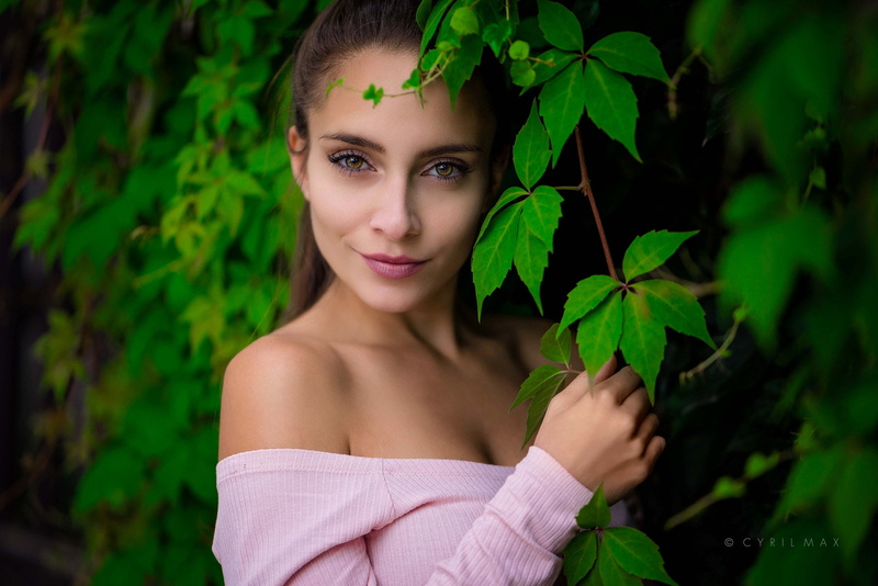 leaves, smiling, brown eyes, makeup, eyeliner, women, looking at viewer, brunette, pink clothing, lipstick, nature, portrait, bare shoulders, 1080P, Cyril