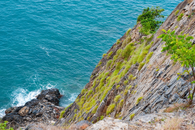 rock - object, outdoors, 4K, turquoise colored, nature, rocky coastline, nha trang, water, day, rock formation, sea, viet nam, solid, scenics - nature