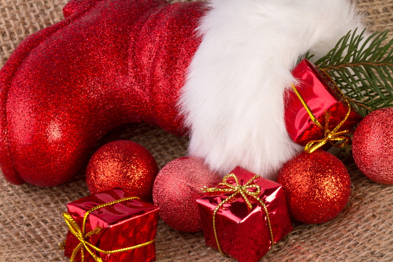 gifts, fur, red, holiday, boots, Christmas, 5K, balls, toys, New year