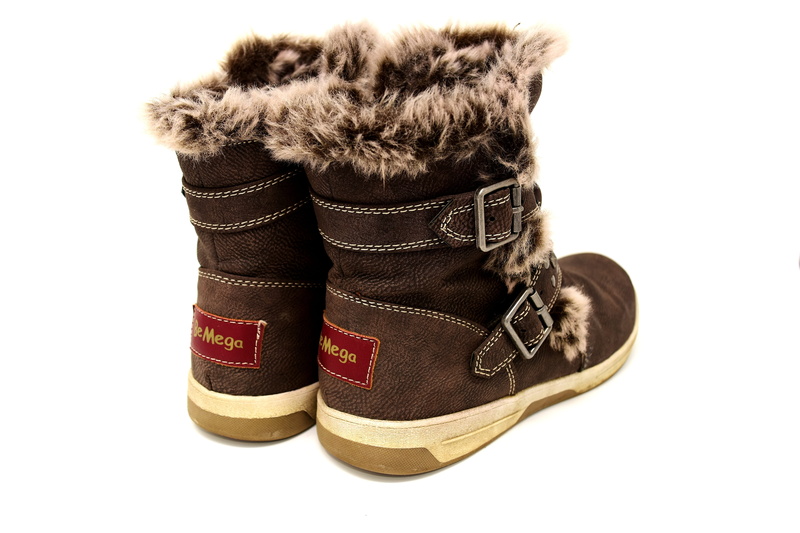 feline, warm, womens shoes, brown, animal themes, black color, pets, white background, shoe, sock, domestic, close-up, fur, one animal, chic, winter boots