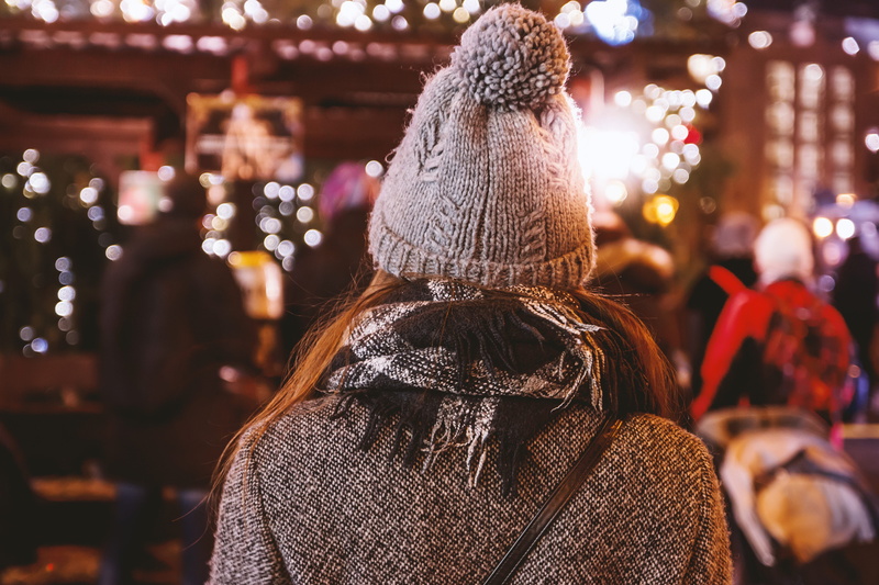 women, winter, holiday, celebration, lifestyles, portrait, christmas ornament, decoration, hairstyle, glow, clothing, back, light, christmas, focus on foreground