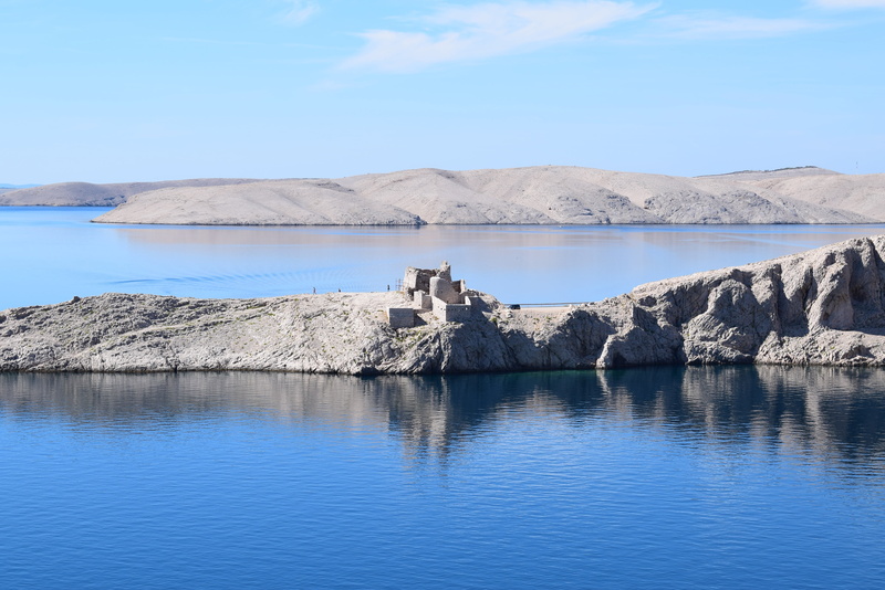 waterfront, non-urban scene, idyllic, cloud - sky, 4K, pag, croatia, adriatic sea, rock, beauty in nature, tranquility, beach, water, cliff, sky, blue