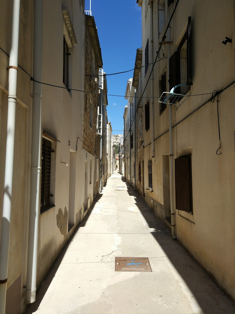 narrow, building, the way forward, Old, prison, law, building exterior, built structure, no people, apartment, crime, city, day, architecture, Pag, europe