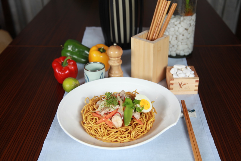 noodles, pancit, carbohydrates, serving size, food, vegetables, kapampangan, indoors, dinner, spaghetti, 5K, bowl, soy, vegetable, fruit, sauce, asian