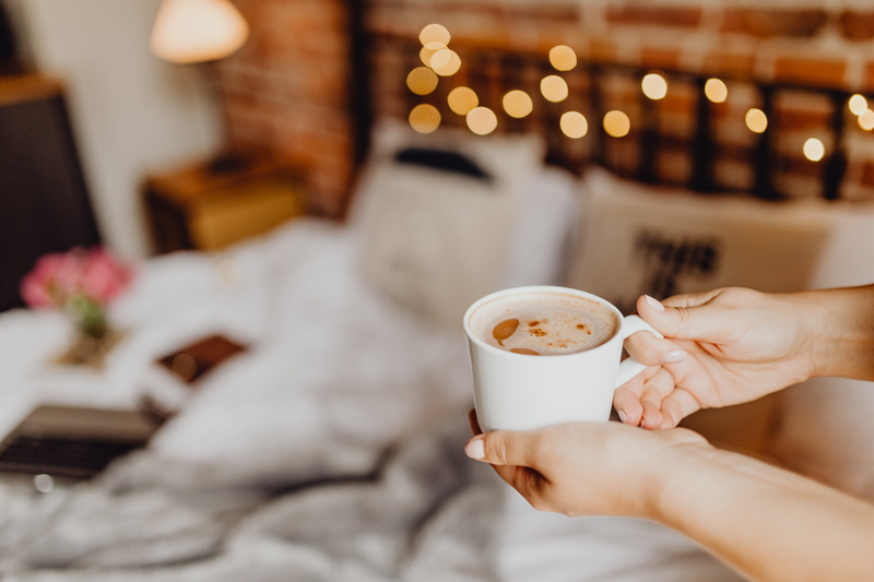 mug, 5K, coffee, human hand, morning, refreshment, indoors, coffee break, food and drink, holding, bedding, interior, food, bricks, coffee cup, drinking