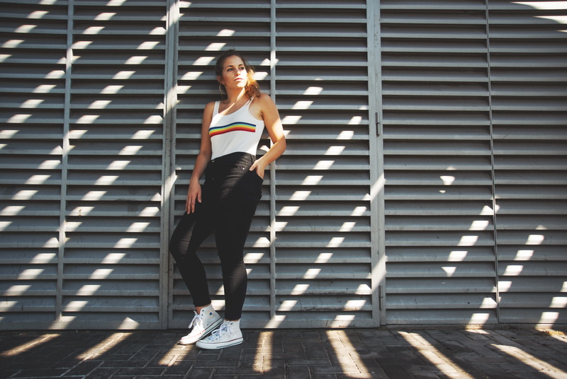 converse, top, activity, girl, beauty, slim, muscular Build, 5K, sport, lady, lifestyles, outdoors, black Color, young Women, jogging, young, shadow, earring