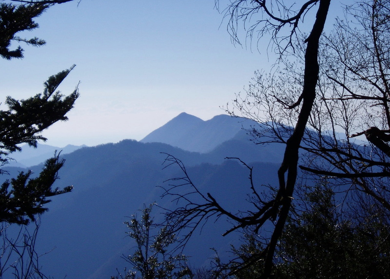 day, environment, snow, travel Locations, scenic, valley, tranquil scene, clouds, tranquility, high, height, plant, beauty in nature, mountain Range, mountain Peak