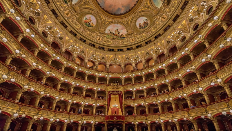 painting, Sicily, Catania, photography, 1080P, Theaters, Crowds, interior, architecture, Italy, Balcony, Chandeliers, artwork, People