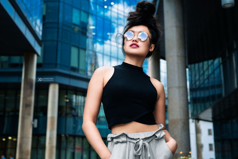 architecture, model, women, black tops, city, women with shades, hairstyle, women outdoors, beautiful woman, glasses, beauty, casual clothing, depth of field