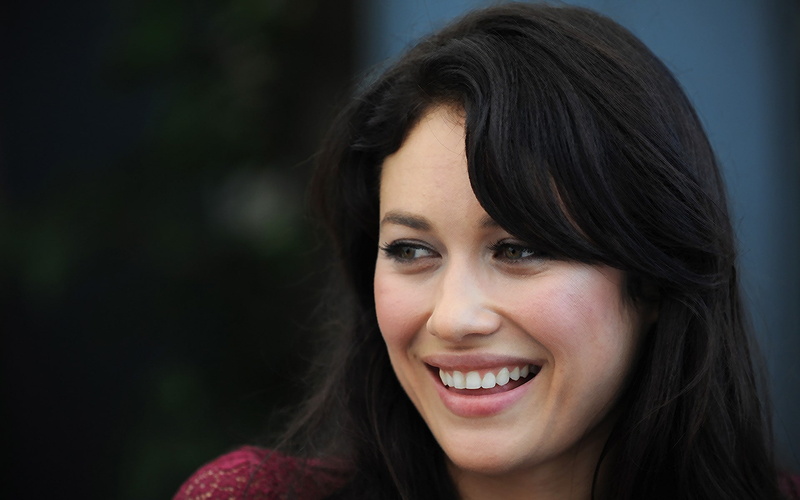 hair, Olga Kurylenko, contemplation, body part, focus on foreground, black hair, looking at camera, long hair, brunette, happiness, beauty, one person