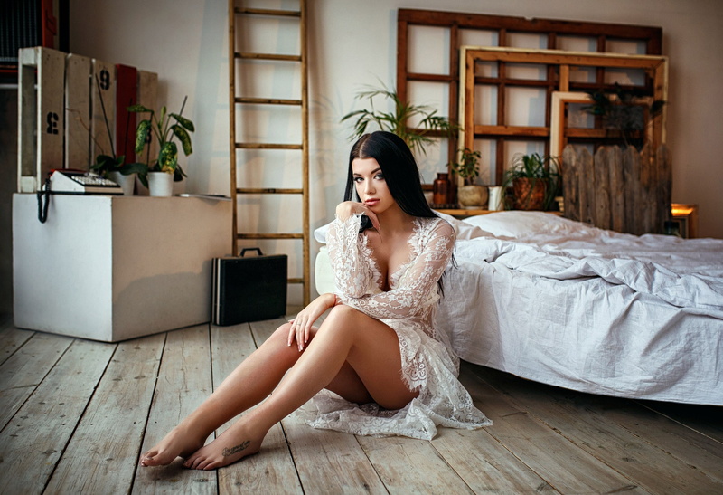 pose, legs, Nastya Salosina, Hakan Erenler, bed, 2K, negligee