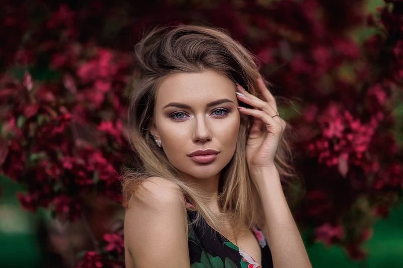 face, Hakan Erenler, Daria Kodaneva, 1080P, portrait, girl, look, hand