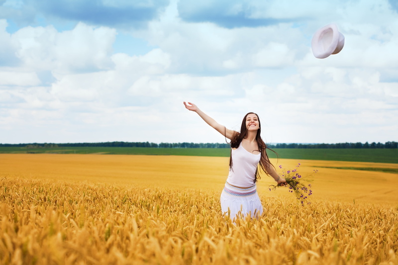 non-Urban Scene, fun, cheerful, blue, outdoors, fullscreen, camisole, HD, joy, beauty In Nature, recreational Pursuit, full screen, people, cloud - Sky