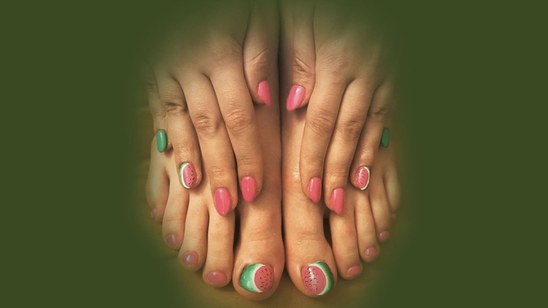 finger, studio shot, pedicure art women, beautiful woman, artistic, manicure, coral and melon world, adult, one person, fashion, creative, body part, beauty