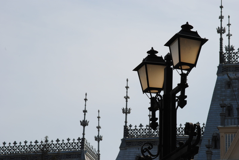 metal, history, antique, clear sky, church, street, outdoors, architecture, moldavia, moldova, day, electric lamp, ornate, romania, 4K, monument, built structure