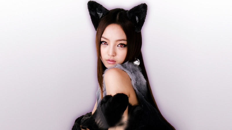 indoors, portrait, adult, long hair, one person, copy space, Asian, black hair, cat ears, gray, black color, looking at camera, hair, Korean, beauty, Kara