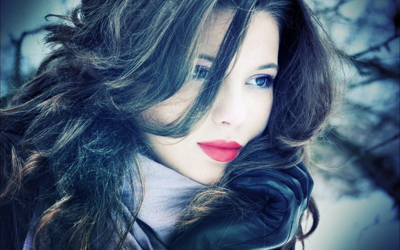 looking away, hairstyle, make-up, lipstick, beauty, beautiful woman, young adult, 720P, face, looking at camera, long hair, gloves, women, adult, real people