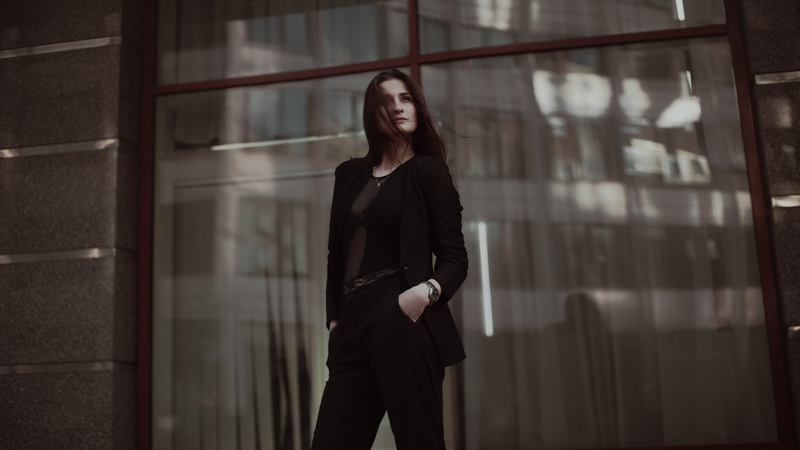 style, black, modern, focus, hair, diary, glass, architecture, woman in black, front view, 5K, fashion, built structure, wall, office, eyes, beautiful