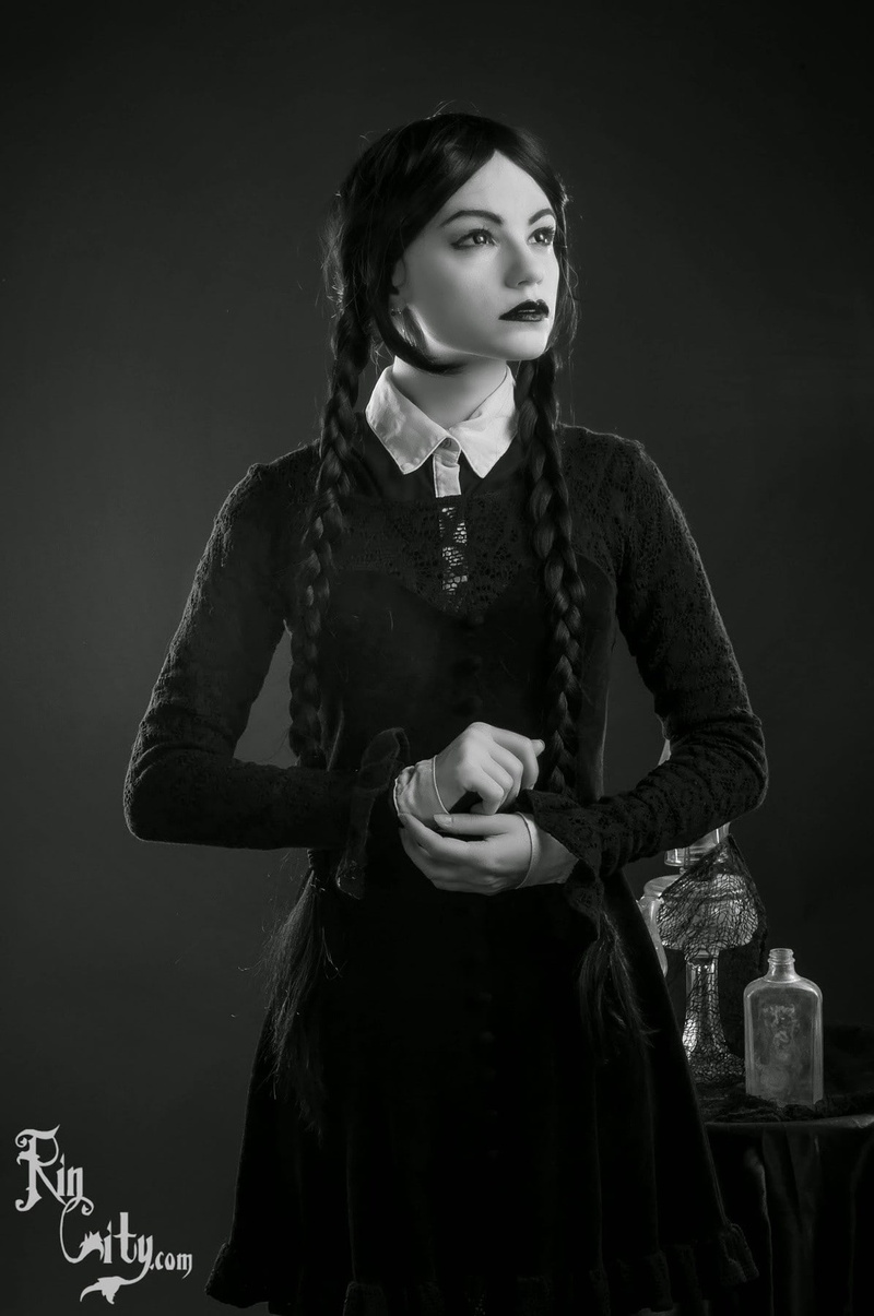 Katrina Wilkinson, 720P, monochrome, cosplay, wednesday addams