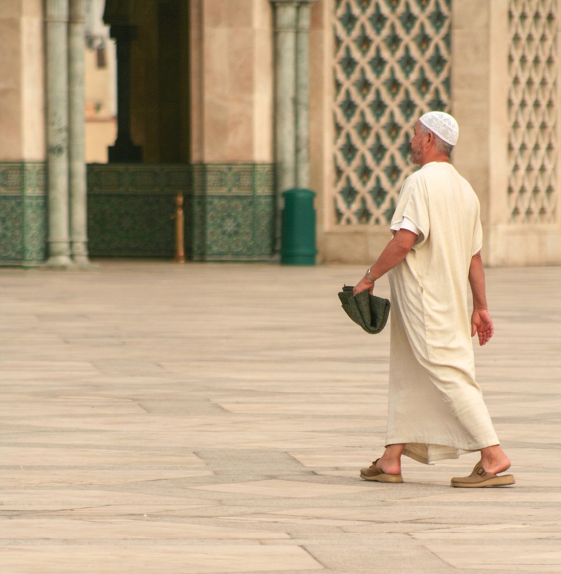 cultures, women, people, one Person, 1080P, clothing, building exterior, casablanca, islamic, man, footpath, white, floor, men, adult, prayer, outdoors