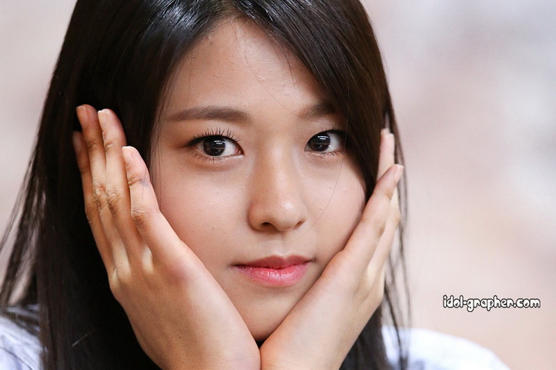 hairstyle, one person, AOA, close-up, body part, shirt, 1080P, singer, portrait, s, Korean, indoors, closeup, human face, Seolhyun, brunette, looking at camera